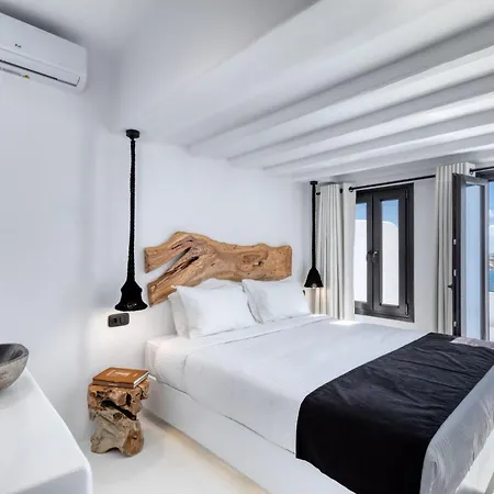 Lkm 5 Bedrooms Black Royal I Mykonos Psarou *
