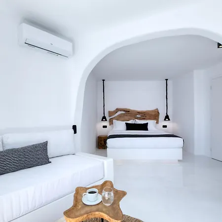 Lkm 5 Bedrooms Black Royal I Mykonos Psarou *